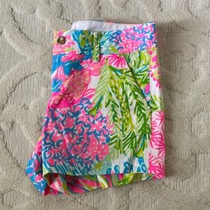 Lilly Pulitzer Callahan Shorts, size 2, EUC.